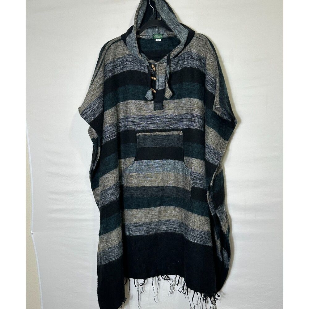 Kathmandu Unisex 100% Wool Long Hooded Poncho Drug Rug One Size Front Pocket